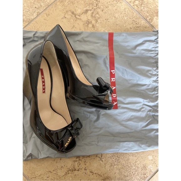 Prada Black Patent Leather Bow Flats - Picture 7 of 7